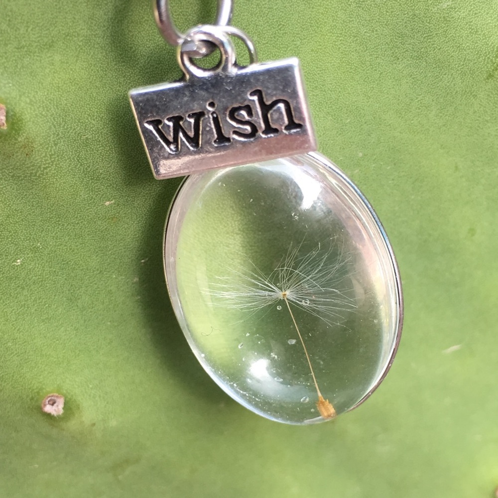 Keychain 💕 DANDELION seed  - Make a Wish - Picture 3 of 7